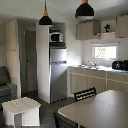 Sun Mobilhome مكان تخييم لا بالمير